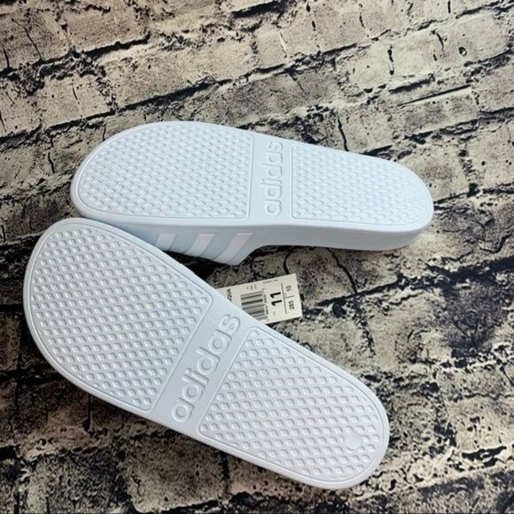 Adidas Size 11  Adilette Aqua Slides Light Blue FY8106 - Picture 6 of 9